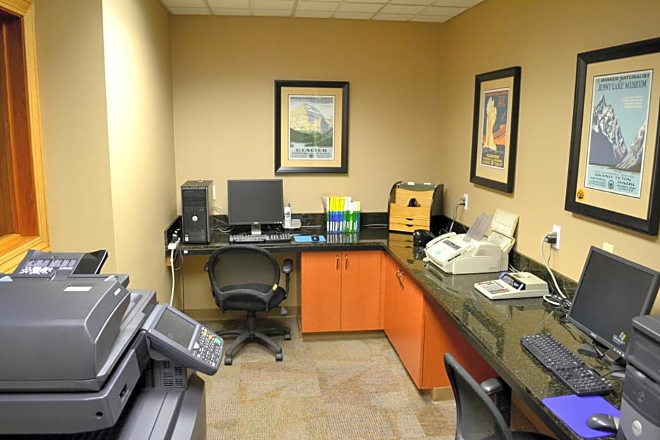 Holiday Inn Express & Suites Bozeman West, an IHG Hotel