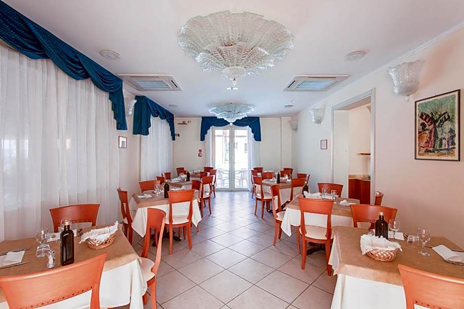 Hotel De La Ville