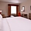 Holiday Inn Express & Suites Williams By IHG
