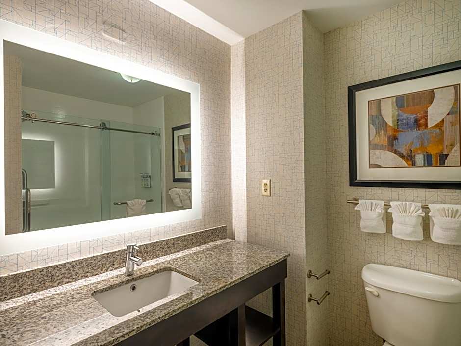 Holiday Inn Express Gas City By IHG