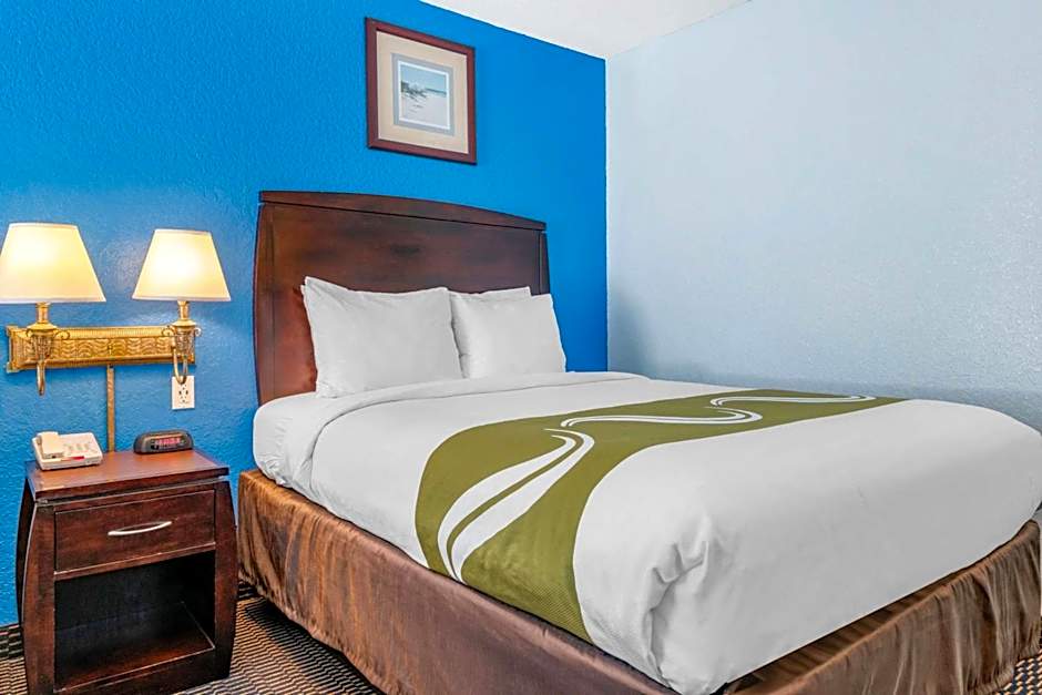Quality Inn Sarasota North Near Lido Key Beach