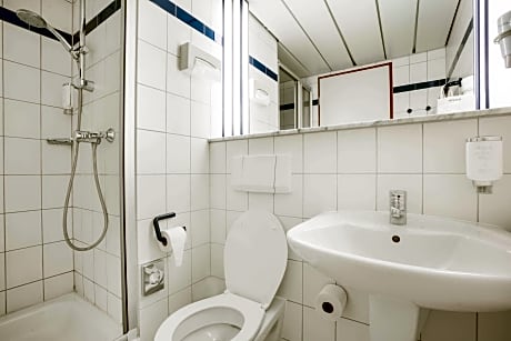 1 Single Bed, Nonsmoking