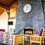 Econo Lodge Inn & Suites Colonie Center Mall