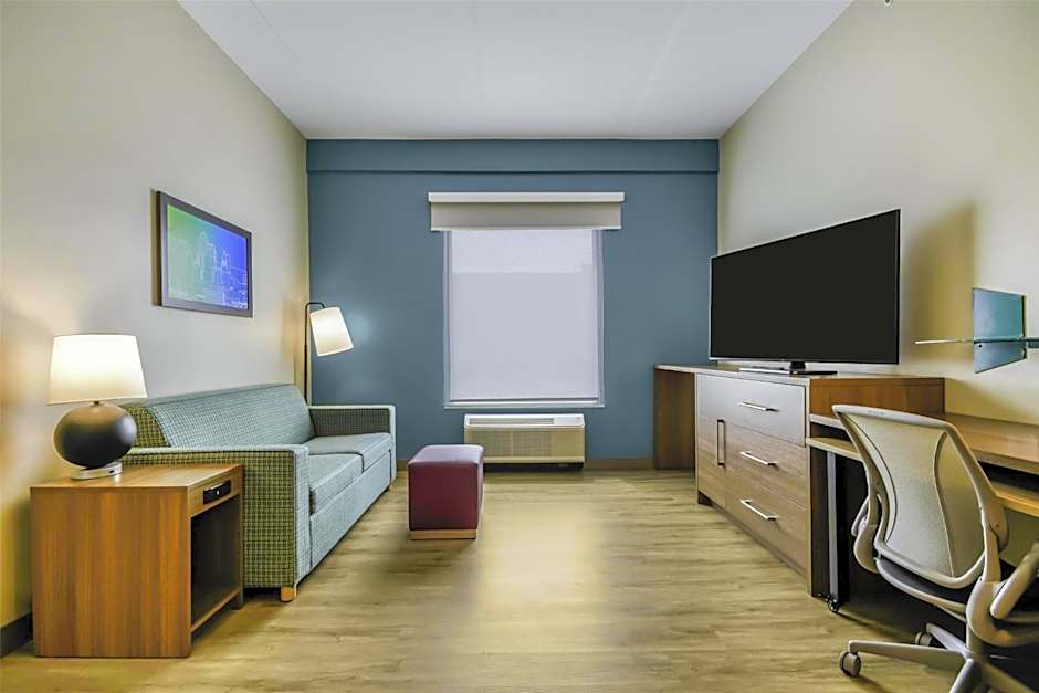 Home2 Suites by Hilton Cincinnati Midtown Oakley