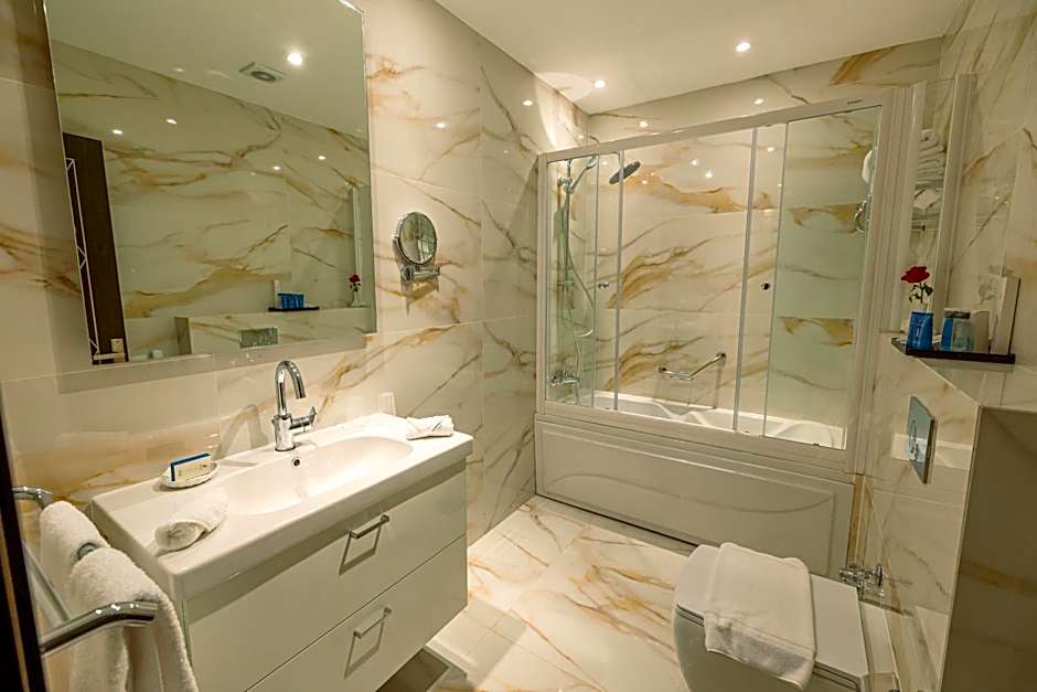 Helnan Mamoura Hotel & Events Center