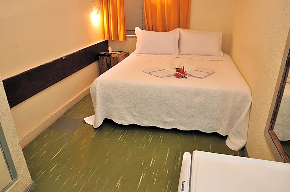 Photo 1 of 7 of Double Room