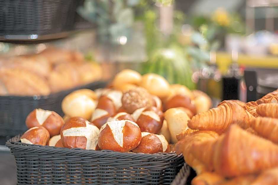 Holiday Inn - The Niu Seven Dusseldorf Ost By IHG