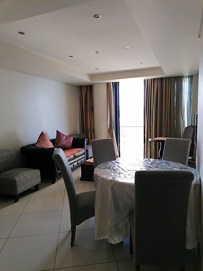The Pearls of Umhlanga, or Oceans Apts