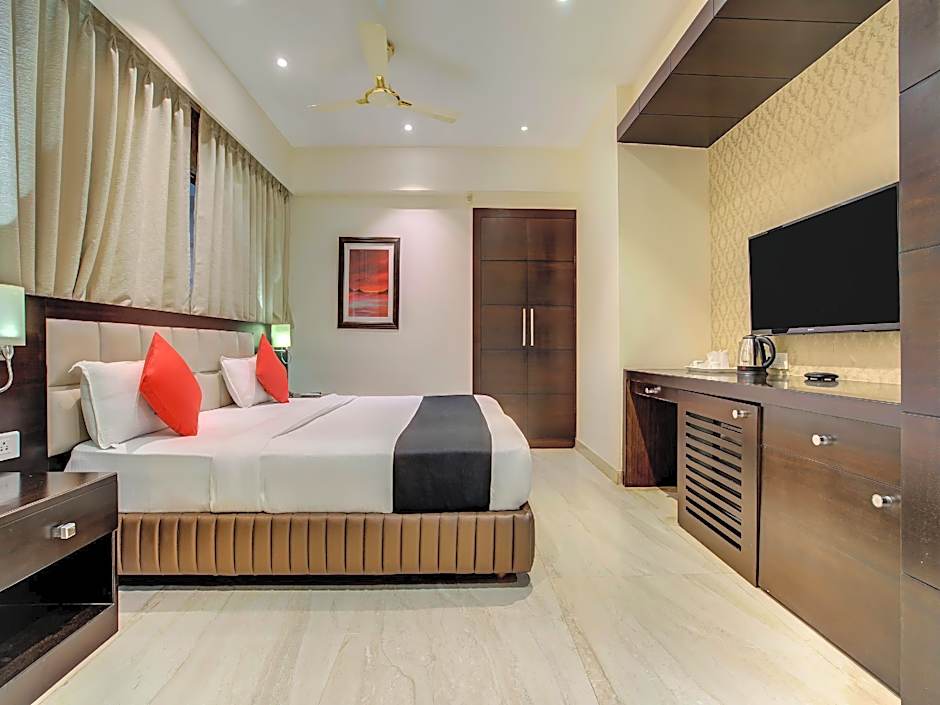 Treebo Tryst Hotel Radiant                                                                 