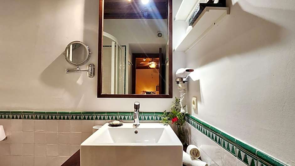 Entre Dos Aguas Hotel Boutique