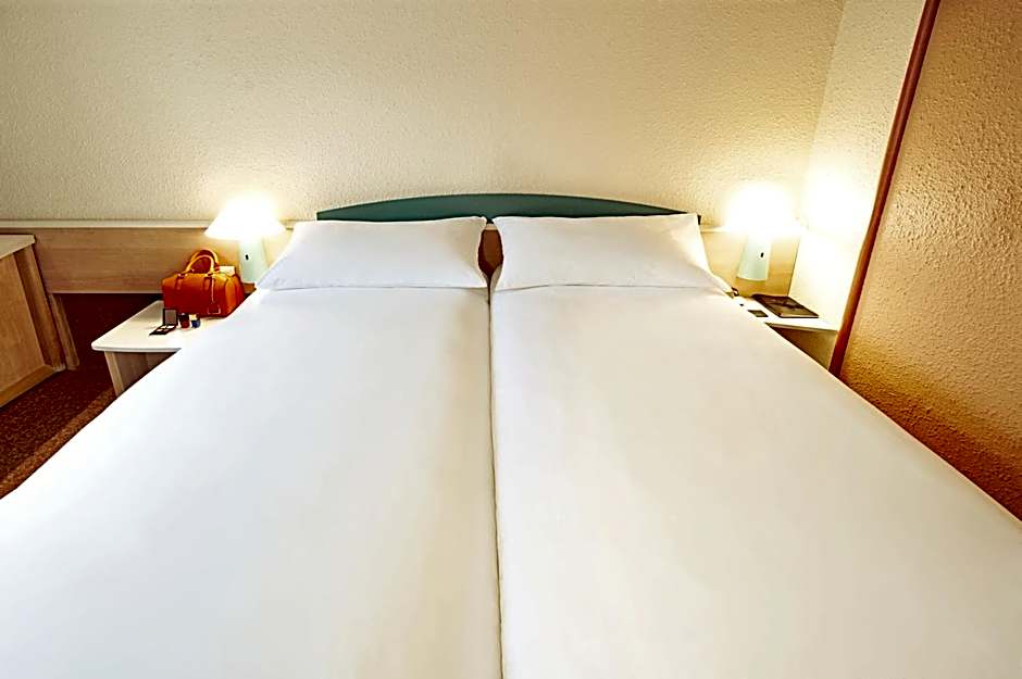 ibis Paris Meudon Velizy