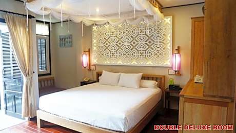 Deluxe Double or Twin Room with Window and Balcony