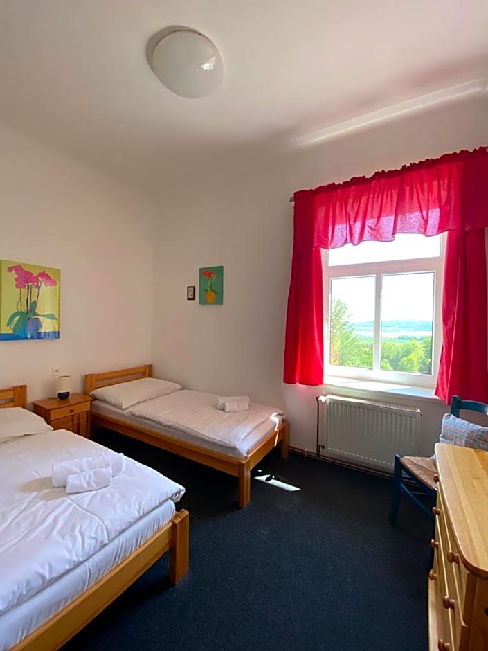 Hotel pod Šikmou Věží