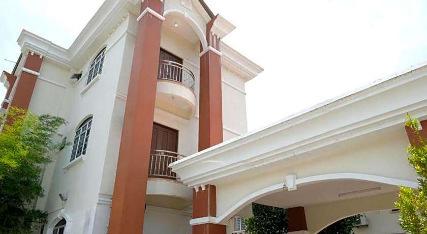 OYO 905 Hotel De'Light Villa