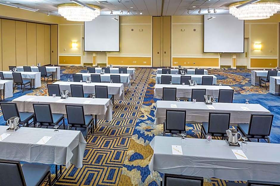 DoubleTree by Hilton Hotel Boston-Andover
