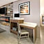 La Quinta Inn & Suites by Wyndham Fredericksburg