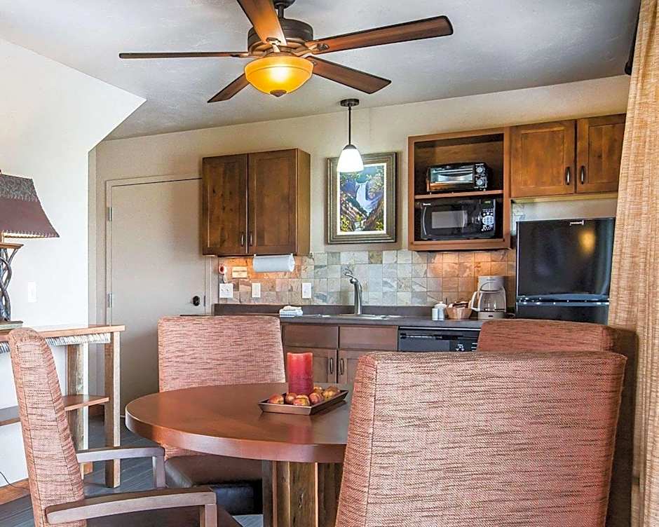 Yellowstone Valley Lodge, Ascend Hotel Collection