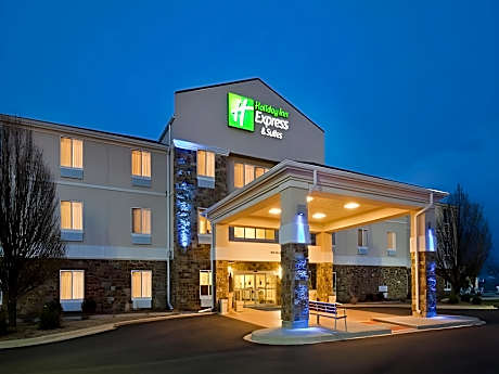 Holiday Inn Express & Suites Pekin (Peoria Area) by IHG