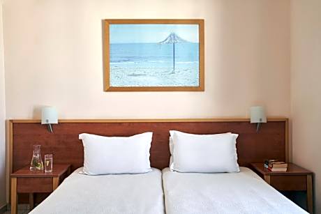 Budget Room