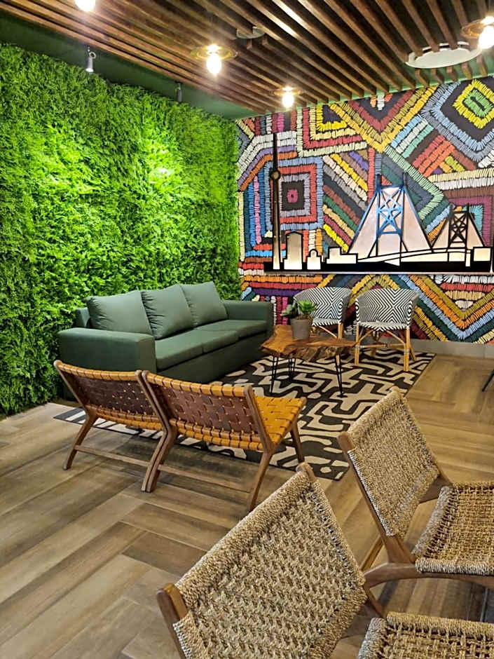 Signature Lux Hotel by ONOMO - Sandton