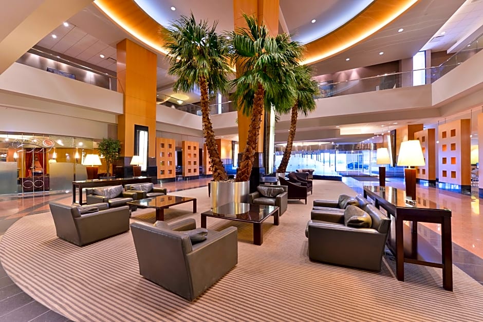 Edward Hotel and Convention Center
