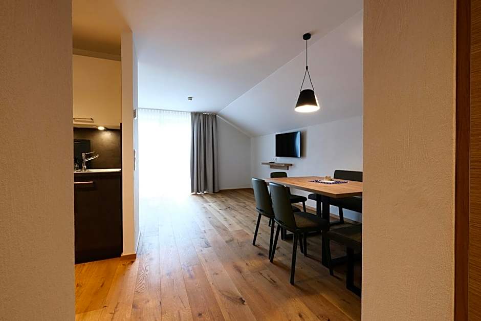 SeeHotel & SeeApartments Kärntnerhof- direkt am See!