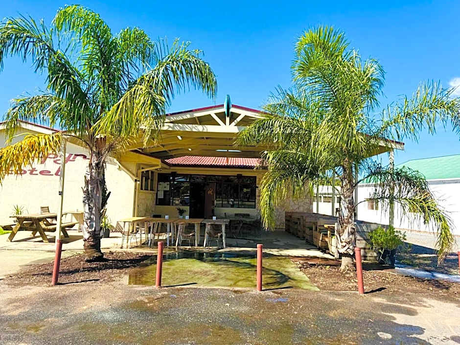 Coonalpyn Hotel