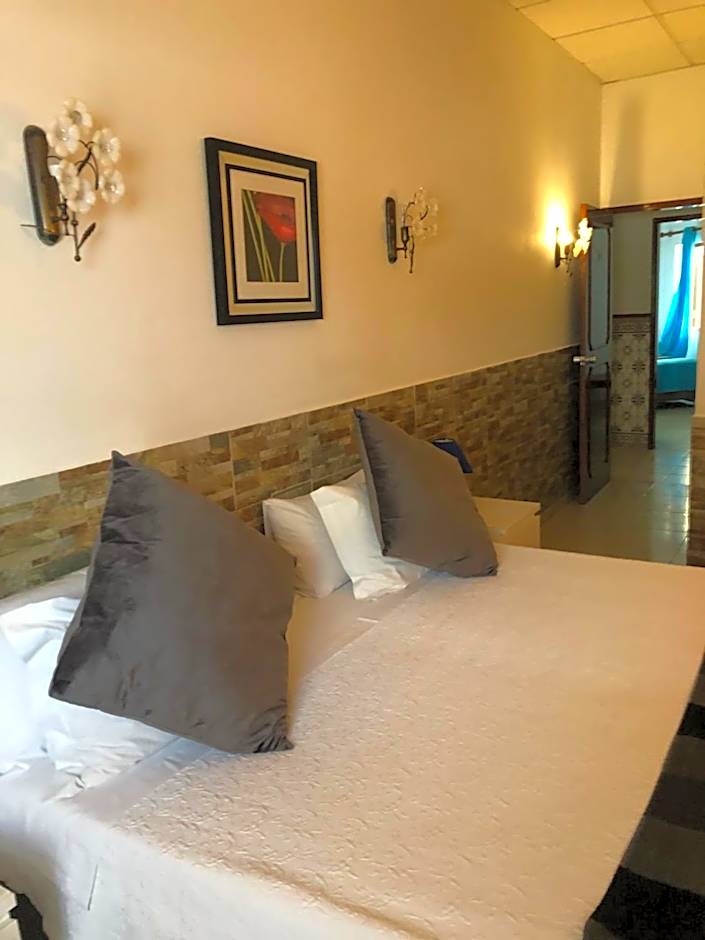 Apartamentos e Quartos Atalaia