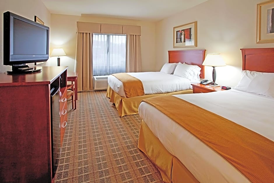 Holiday Inn Express Hotel & Suites Hardeeville - Hilton Head