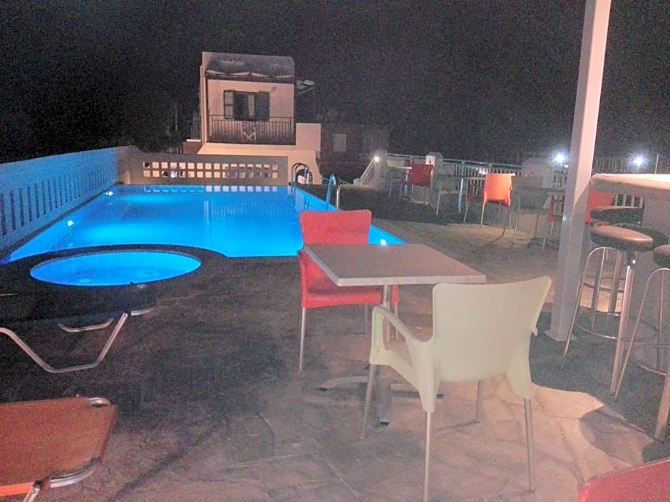 Okirroi Villas and Apts