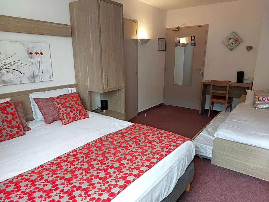 Kyriad Hotel - Restaurant Carentan