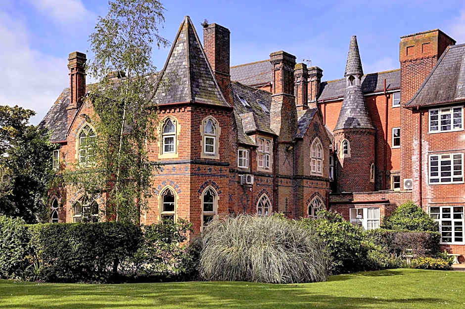 Best Western Abbots Barton Hotel
