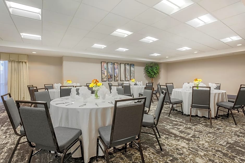 Hilton Garden Inn Melville