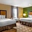 Extended Stay America Select Suites - Detroit - Warren