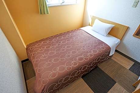 Single Room - Smoking