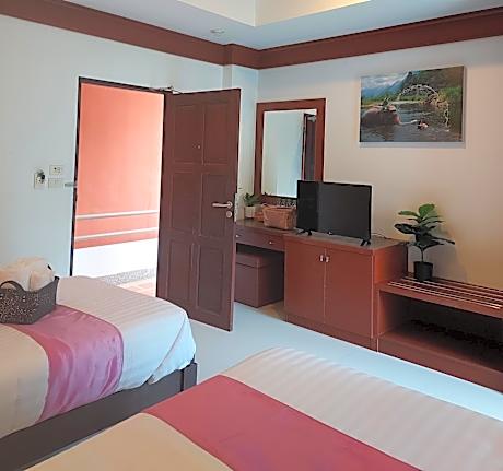 Standard Twin Room