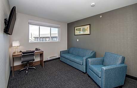 Coast Premium King Junior Suite
