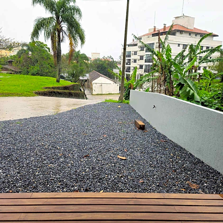 Loft para Casal pertinho da Praia de Bombinhas Centro
