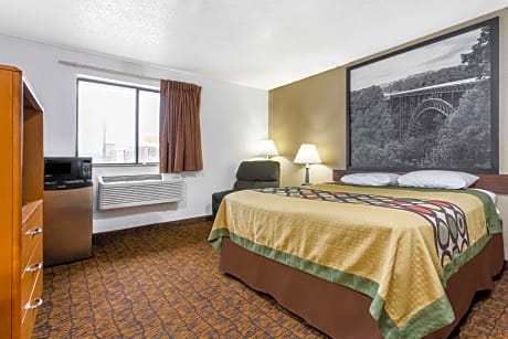 1 Queen Bed, Accessible Room, Non-Smoking