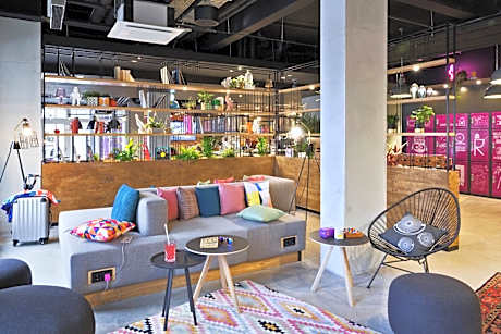 Moxy by Marriott Berlin Humboldthain Park