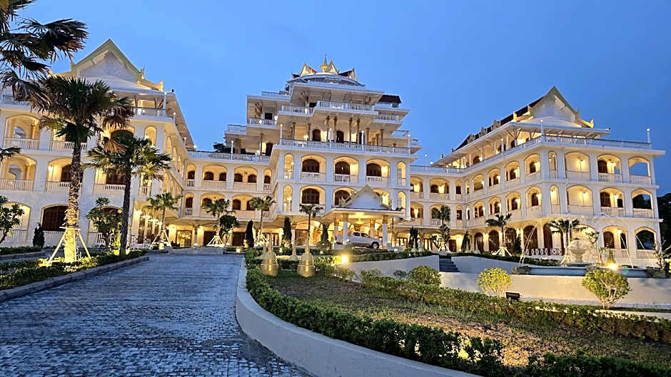 Champa Palace Hotel