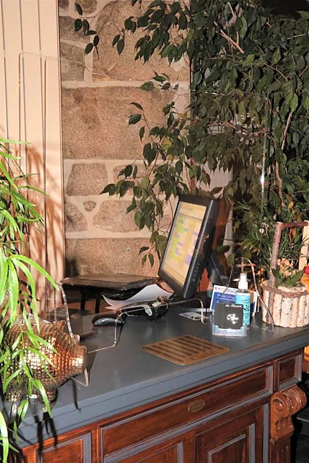 Logis Hôtel Restaurant La Brasserie