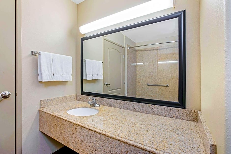 La Quinta by Wyndham Corpus Christi Airport
