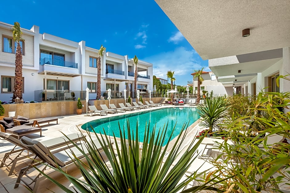 Pefki Deluxe Residences