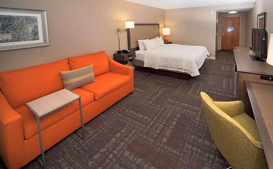 Hampton Inn By Hilton & Suites Valdosta/Conference Center