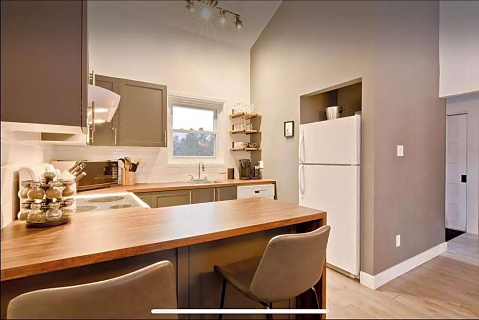 Cap Magog! Près du lac Memphrémagog et Mont Orford