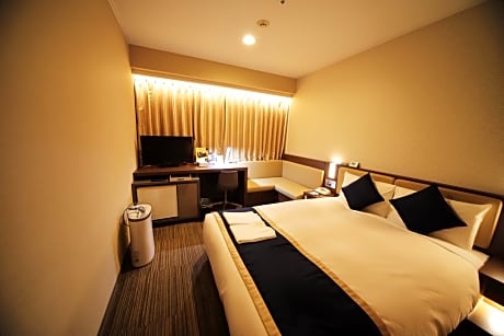 Standard Double Room - Non-Smoking