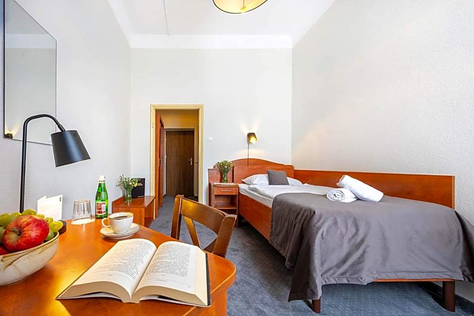 Hotel Polonia Centrum