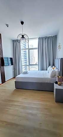 Two-Bedroom Apartment with Lake View