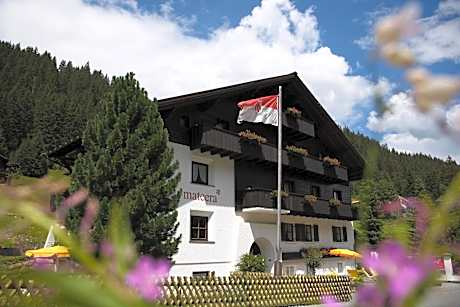 Familienhotel Mateera Gargellen / Montafon